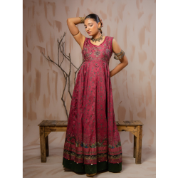 Mahroon Heritage Premium Lawn 3 Piece Frock Set